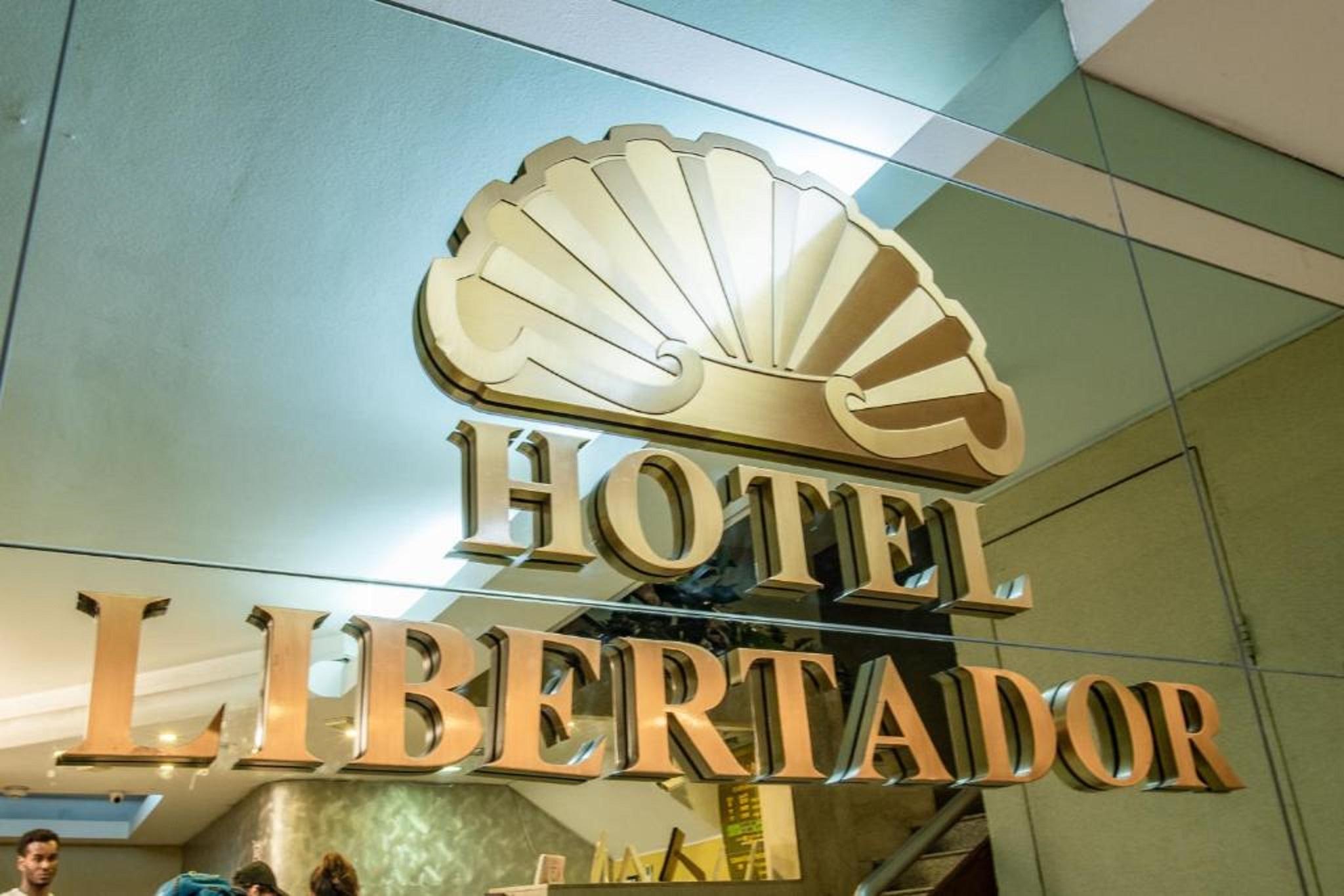 Hotel Libertador Santiago Exterior photo