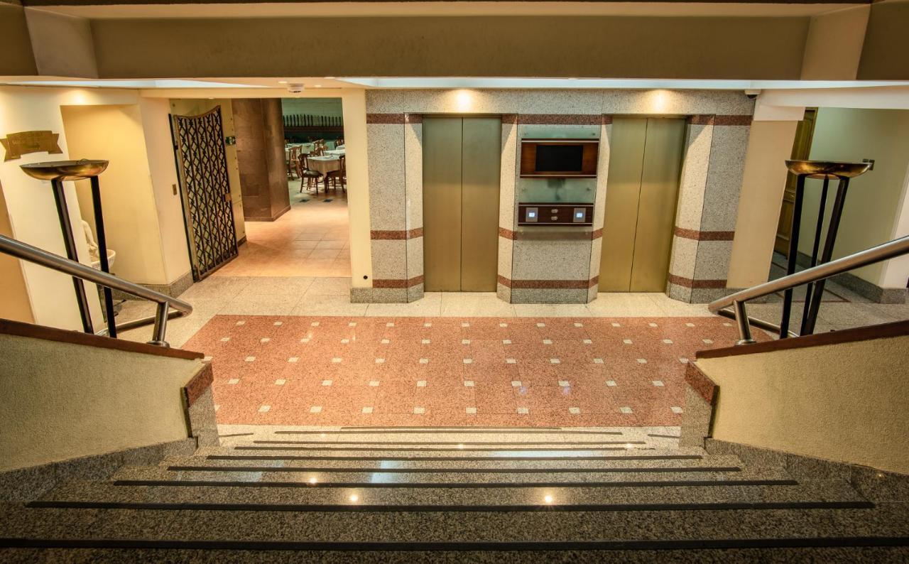Hotel Libertador Santiago Exterior photo
